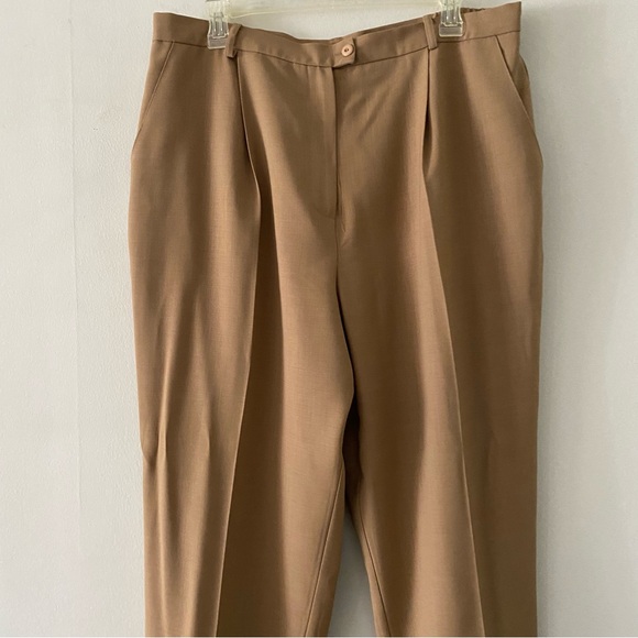 Bellessa 3 piece suit camel color Blazer, Skirt and trouser - Picture 13 of 13